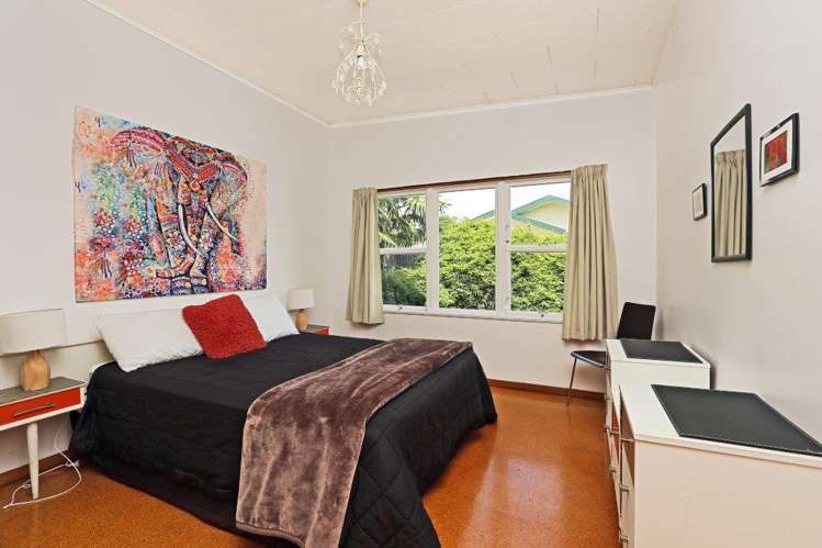 241 Kenilworth Road Mayfair_6