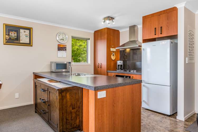 19 Banks Boulevard Whitby_5