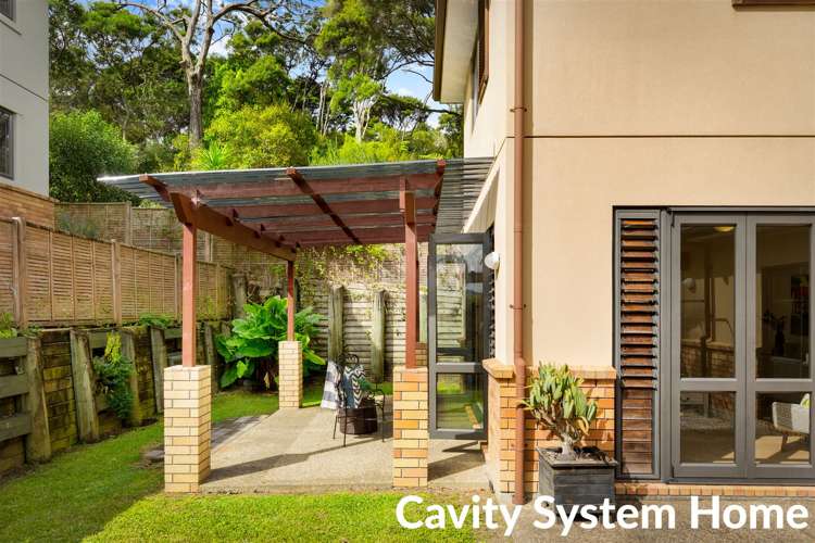 42 Greenbough Lane Greenhithe_17