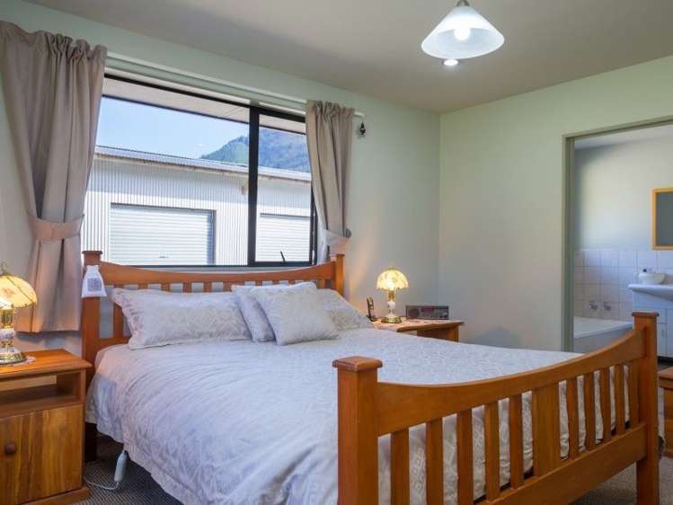 758 Wakamarina Road Havelock_13