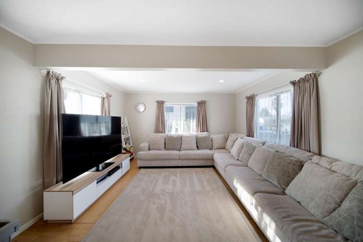 14 Ashley Avenue Mangere East_2