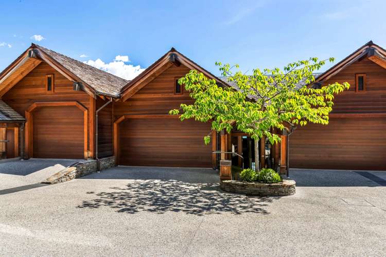 9/15 Kerry Drive Queenstown_10