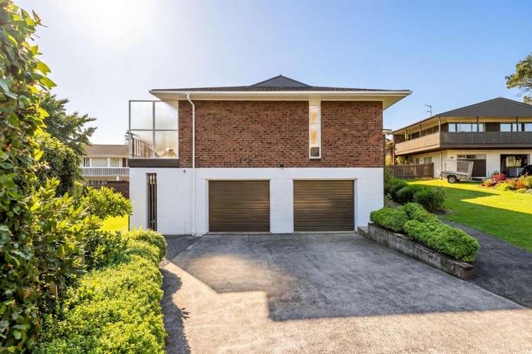 16 Andrea Place Sunnyhills_35