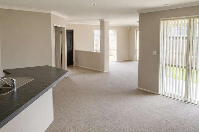49 Wiltshire Drive 2612_3