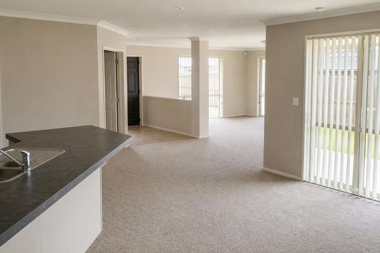 49 Wiltshire Drive 2612_3