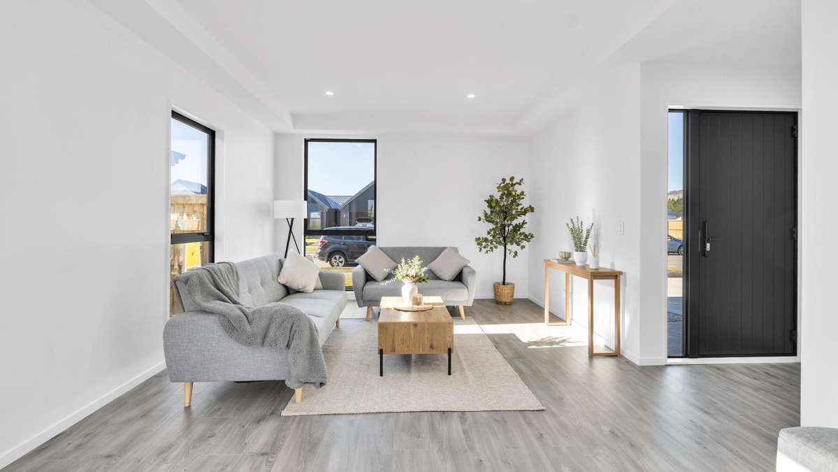 42 River Stone Drive_1