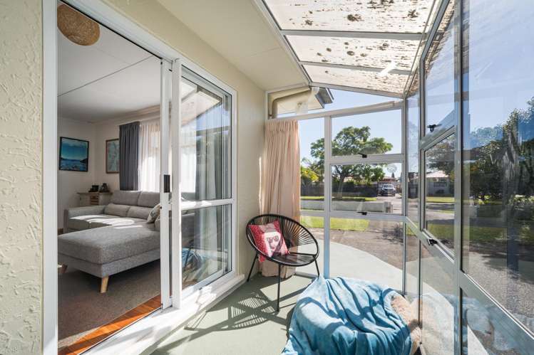 32 Aberdeen Avenue Takaro_12