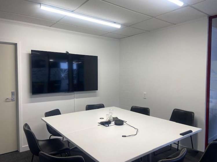 12 GF Vialou Street Hamilton City Central_11