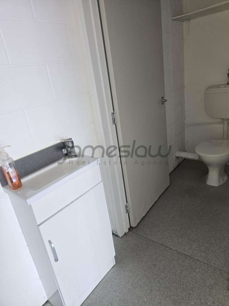 2/667 Whangaparaoa Road Stanmore Bay_7