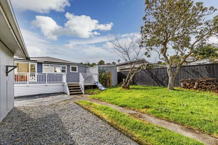 3 Ozone Road Stanmore Bay_26