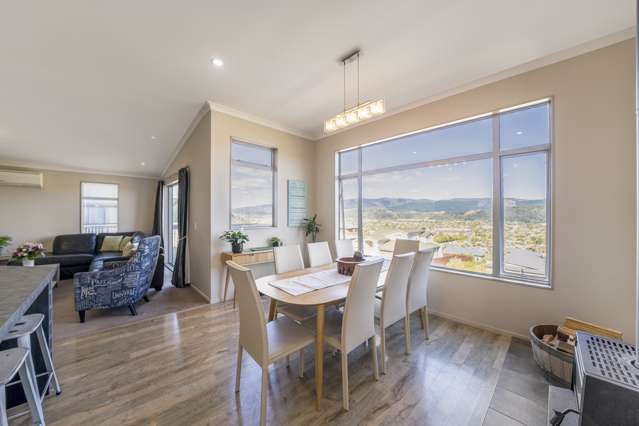 15 James Nairn Grove Riverstone Terraces_2