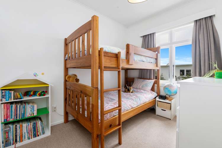 132 Ranolf Street Glenholme_14