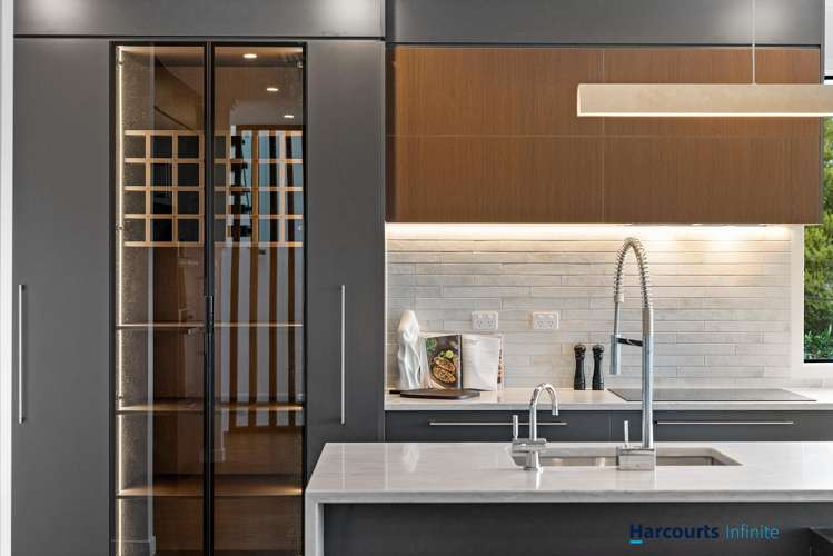 545 Beach Road Murrays Bay_28