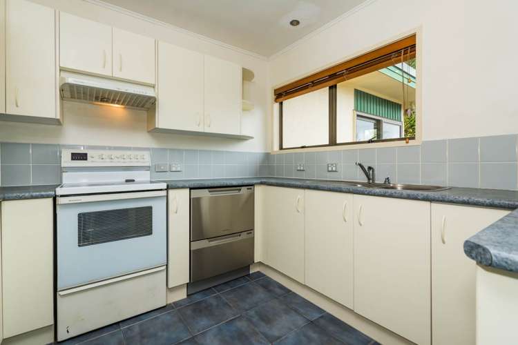 24 Weetman Drive Browns Bay_5