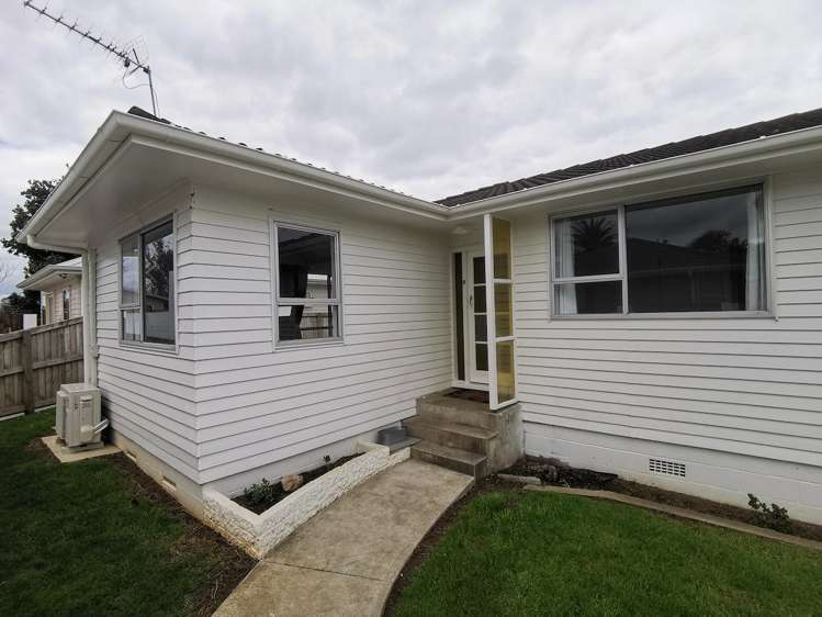 18 LEAVER PLACE Weymouth_1