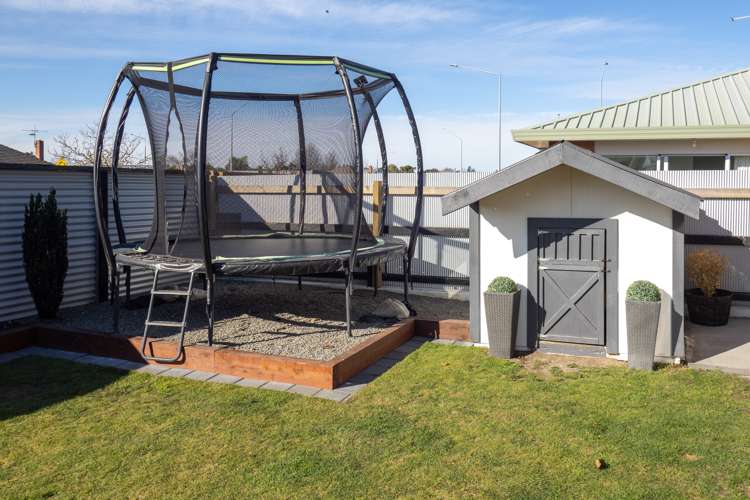 218 Walnut Avenue Ashburton_19