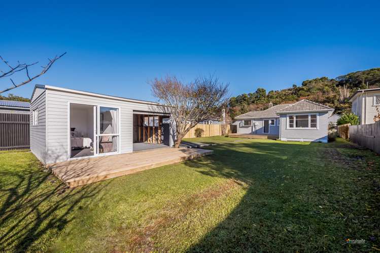 23 Dover Road Wainuiomata_15