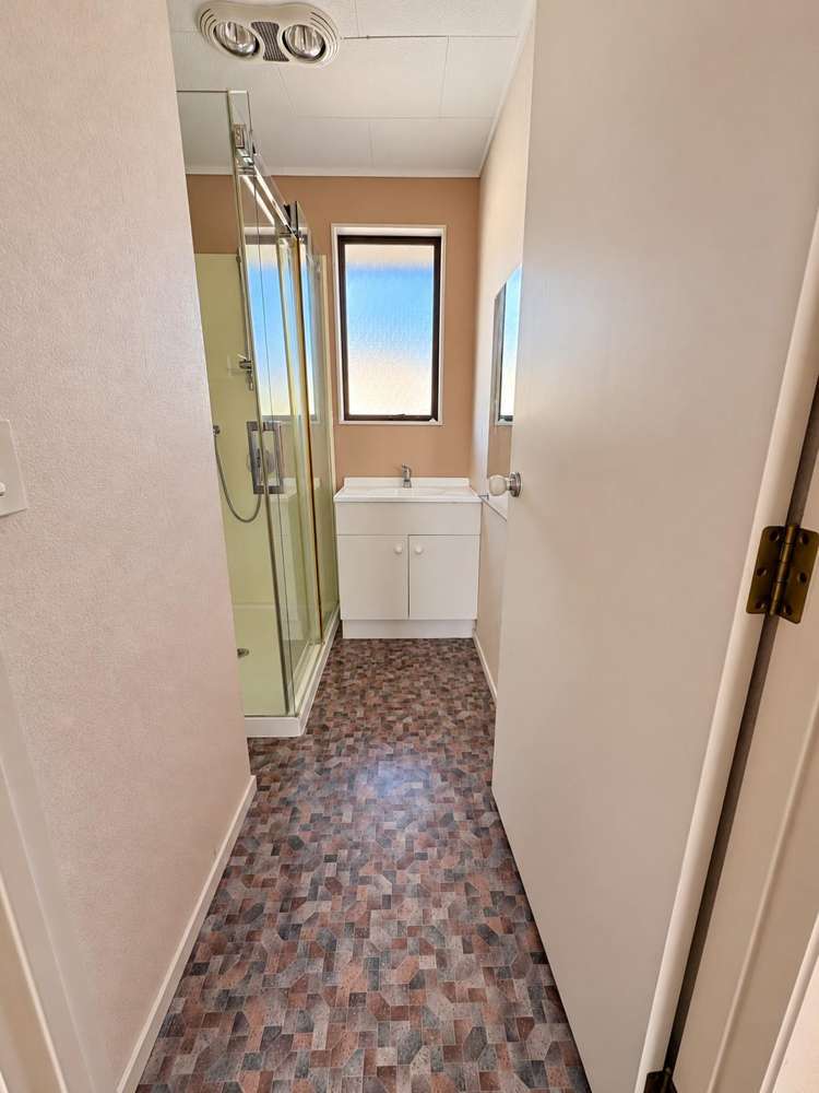  76 Staveley Avenue Mount Roskill_5