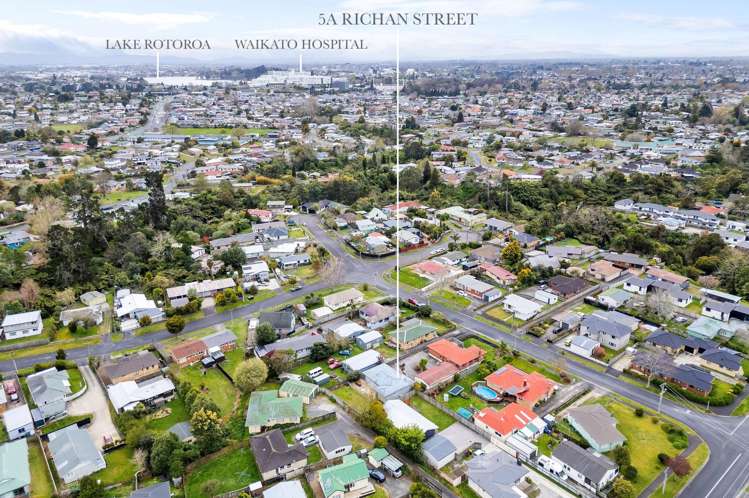 5a Richan Street Glenview_15