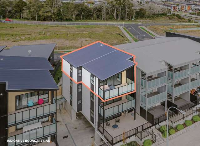 Premium Penthouse 2 bedroom ~75sqm in Ormiston