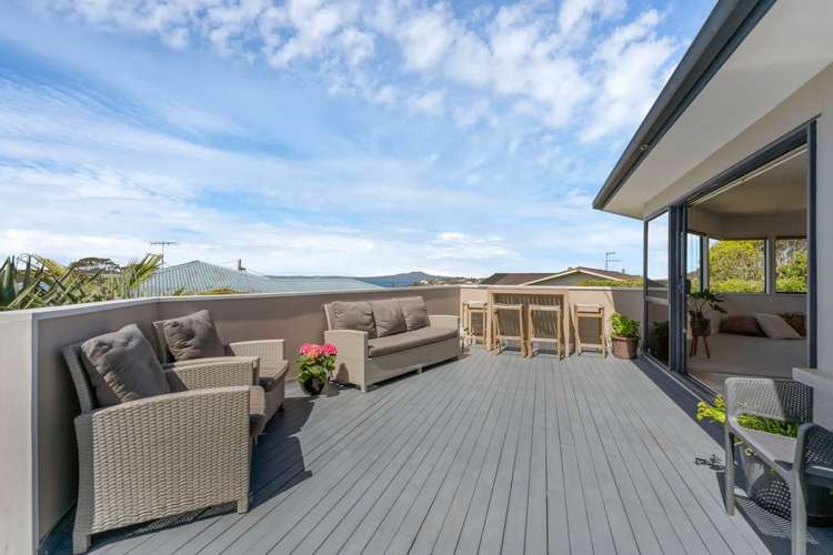 16 Sunrise Avenue Mairangi Bay_14