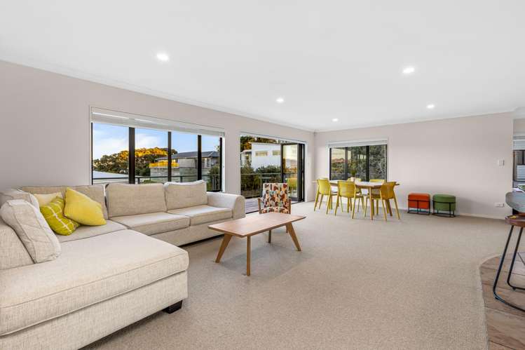 6 Double Bay Place Army Bay_7