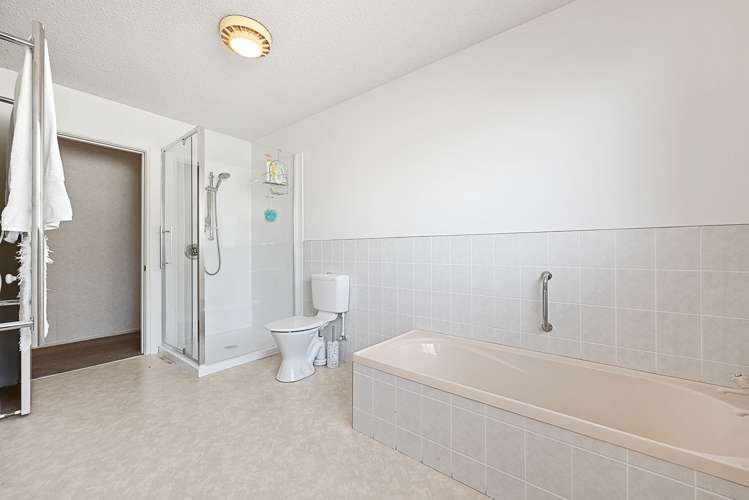 16 Cashmere Grove Witherlea_11