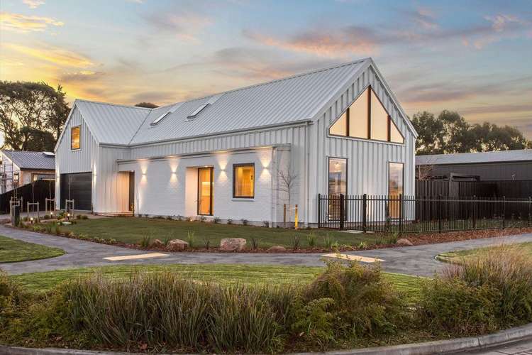 2 Emily Knowles Drive_0