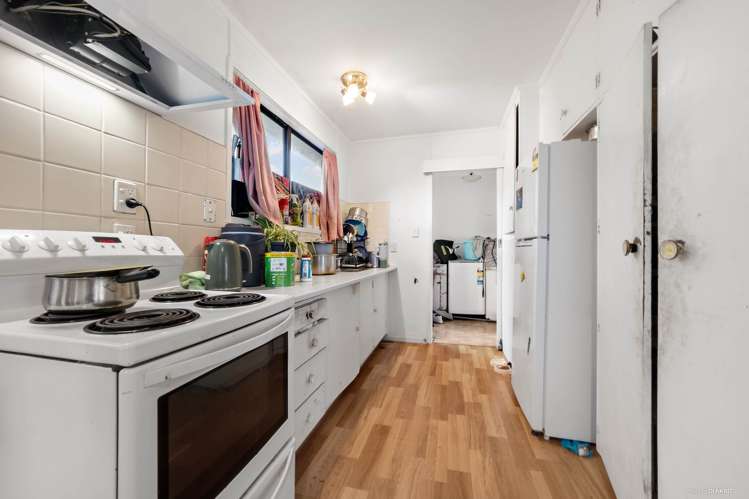 14 & 14A Virgo Place Glen Eden_17