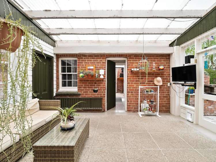 17 Lancaster Street Lawrence_17