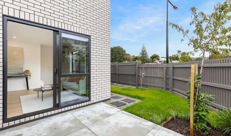 13 Wakaturia Way Glenfield_10