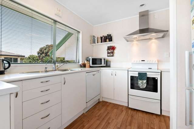 37 Charlotte Street Stanmore Bay_2