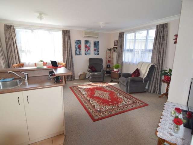 44 William Wong Place Carterton_2