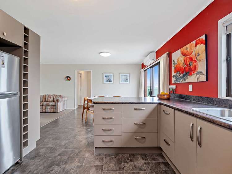 100 Pukehina Parade Pukehina_5