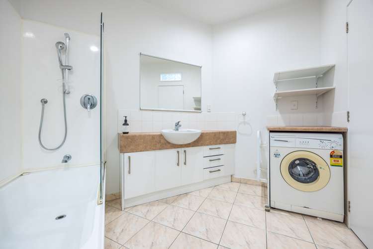 8i/18 Wakefield Street Auckland Central_15