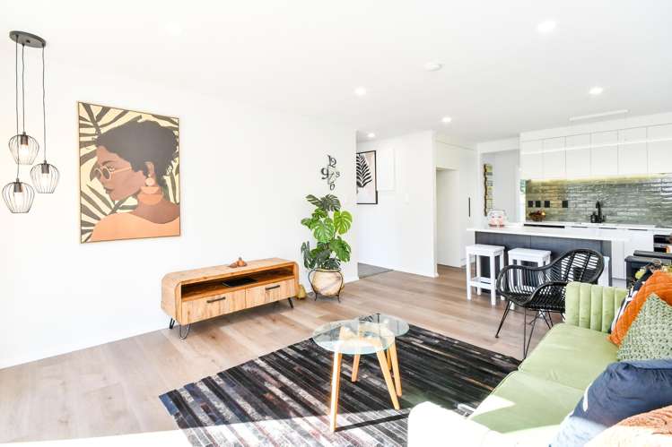 65 Middlemore Crescent_4