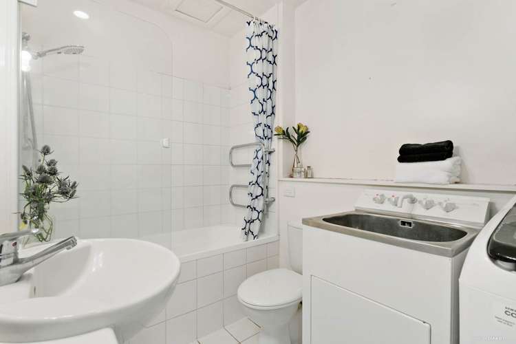 7b/97 Shortland Street Auckland Central_6