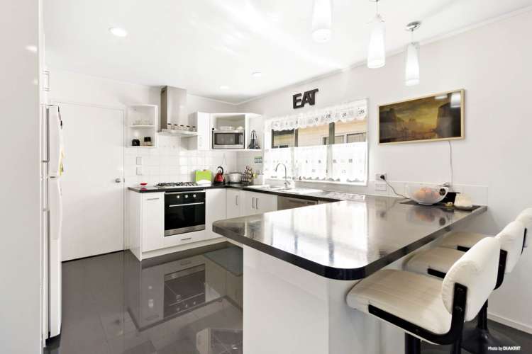 106b Owairaka Avenue Mount Albert_4