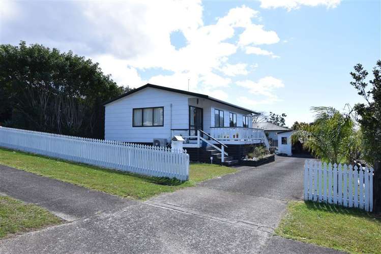 11 Windsor Drive Tairua_0