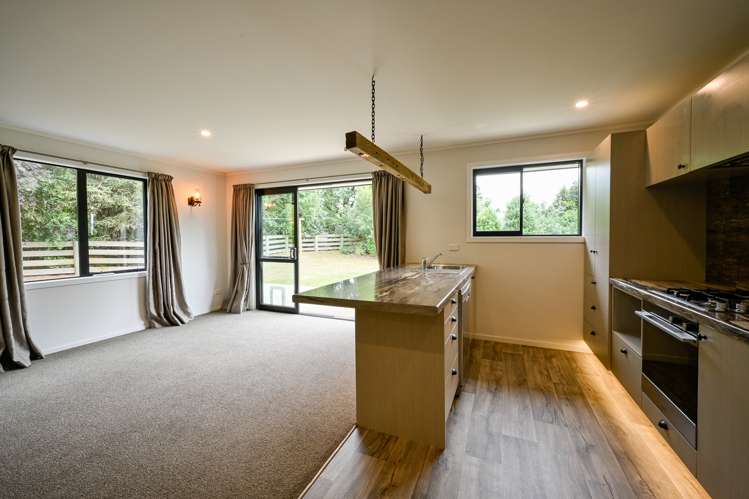 28 Grove Avenue Weston_17