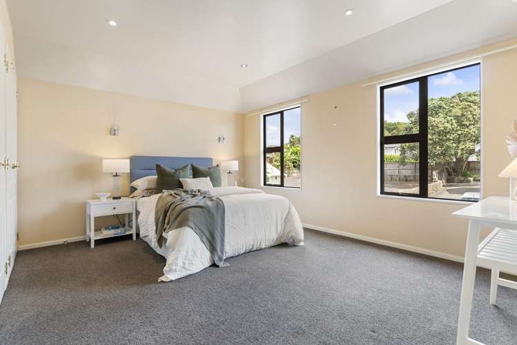 15c Burch Street Mount Albert_12