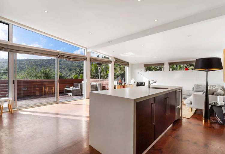 31 Lone Kauri Road Karekare_5