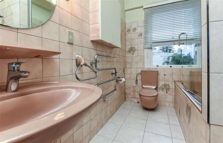 5c/5 Parliament Street Auckland Central_7