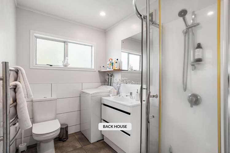 57 Onewa Road Northcote_23