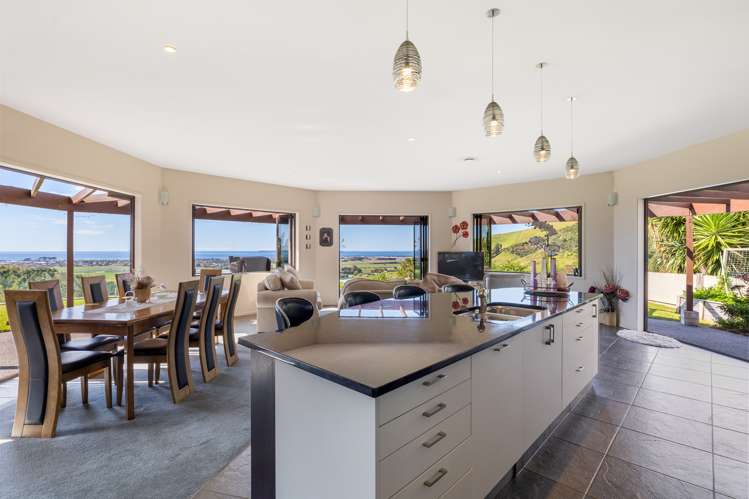 197 Reid Road Papamoa_12