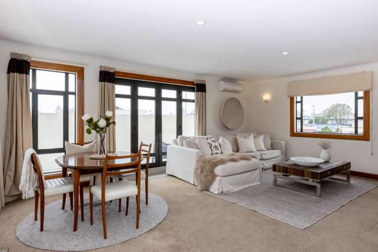 243 Emerson Street Napier South_2