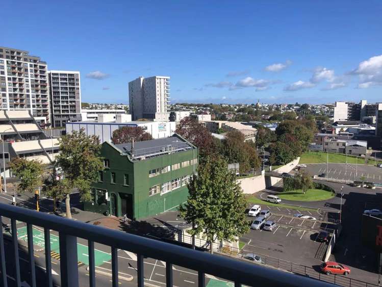 533/72 Nelson Street Auckland Central_12