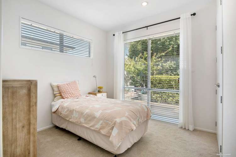 31 Golden Morning Drive Albany Heights_13