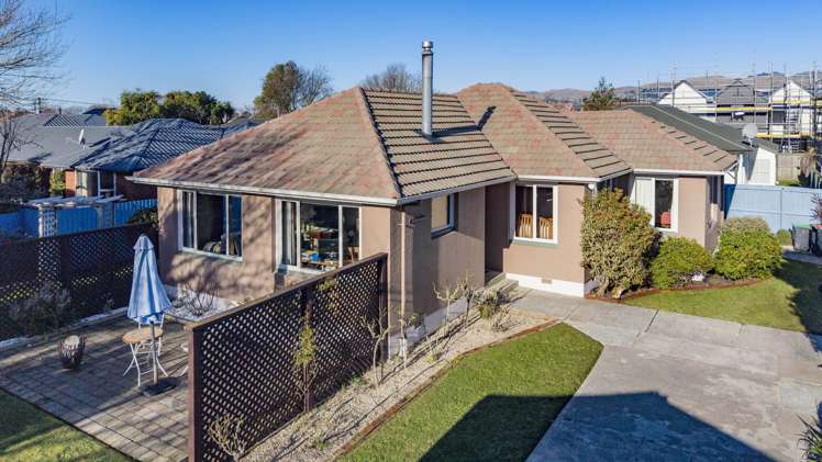 61 Evesham Crescent Spreydon_24