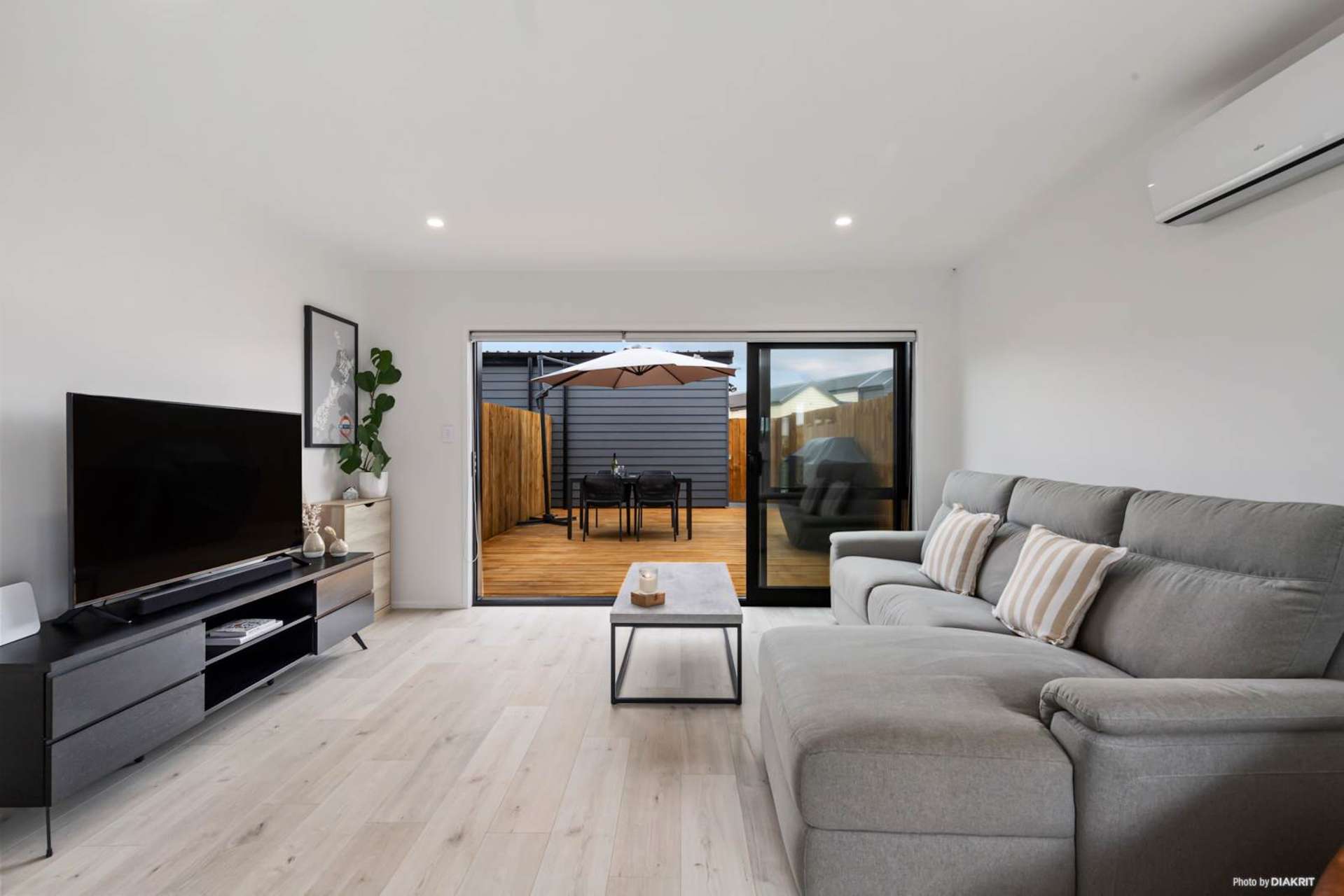 10 Koiora Road Clarks Beach_0